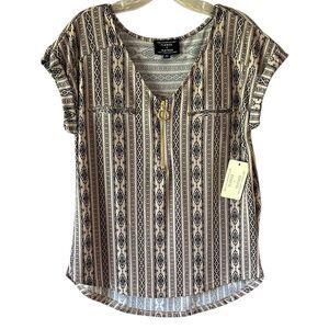 NEW Flower & Feather Tan And Black Top